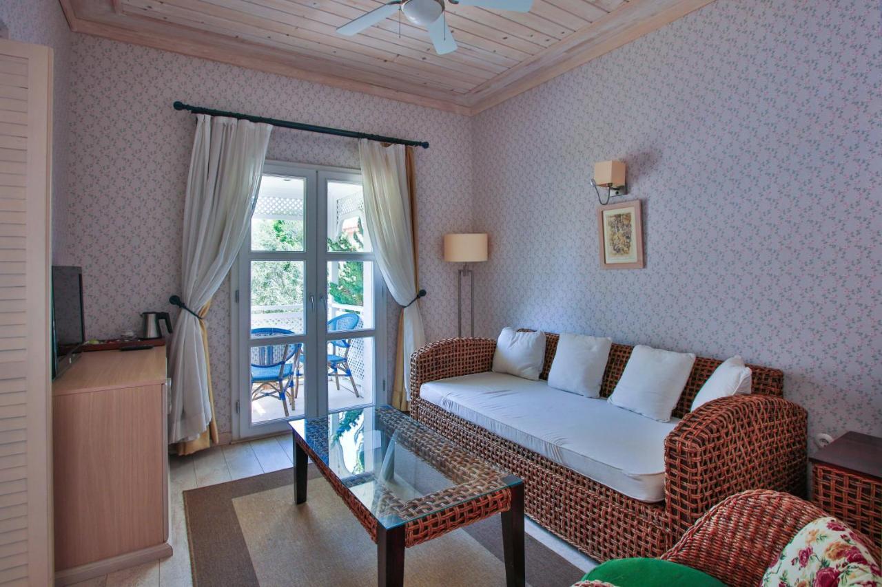 Casa Oliva Alacati - Adults Only 14 Plus Экстерьер фото