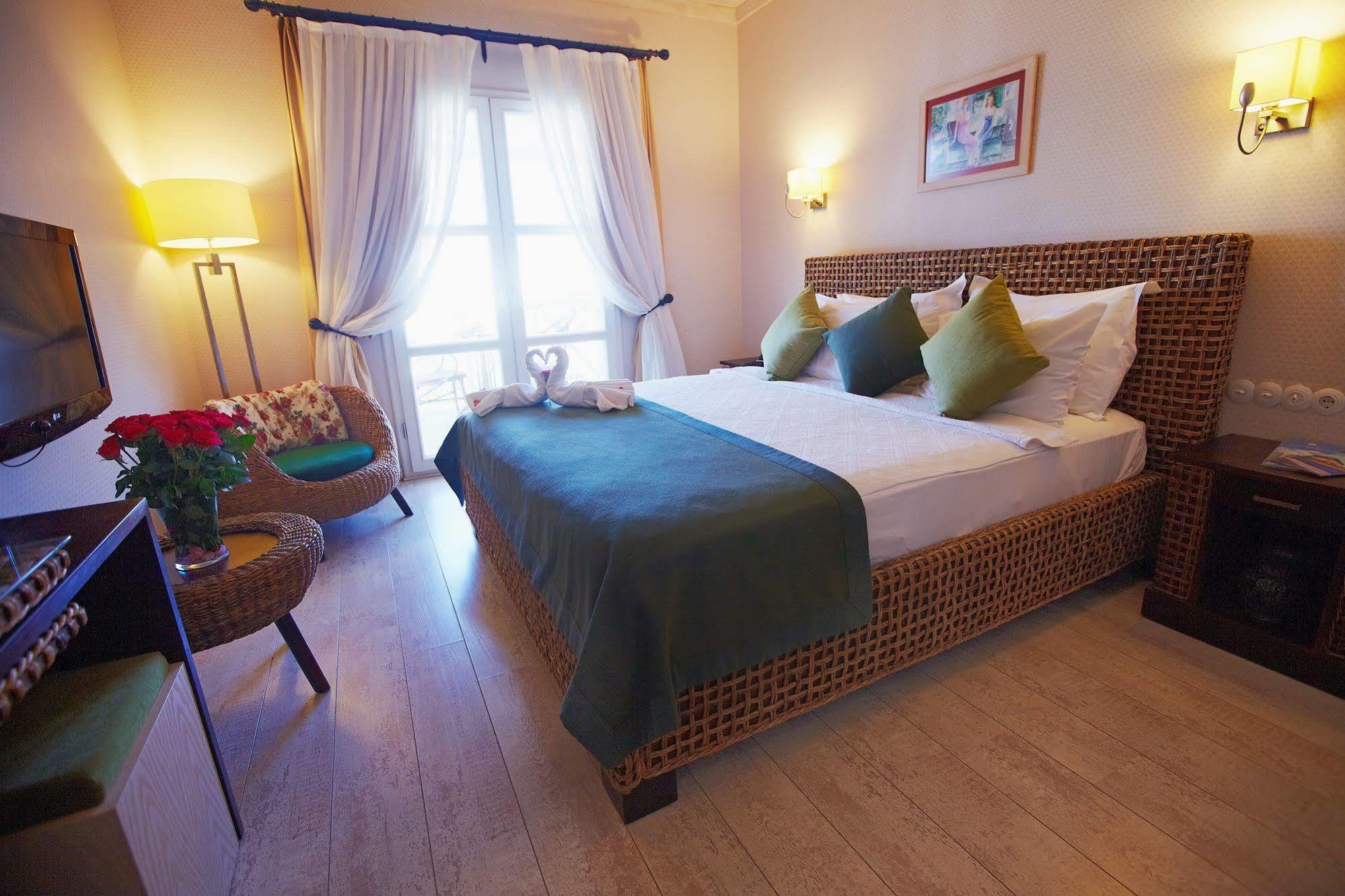 Casa Oliva Alacati - Adults Only 14 Plus Экстерьер фото